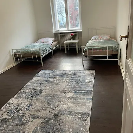 Lejlighed 5-room Schoeneberg *